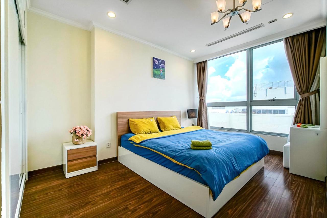 Moxy Hcmc Aparts - Vinhomes Central Park, Ice Rink Cidade de Ho Chi Minh Exterior foto