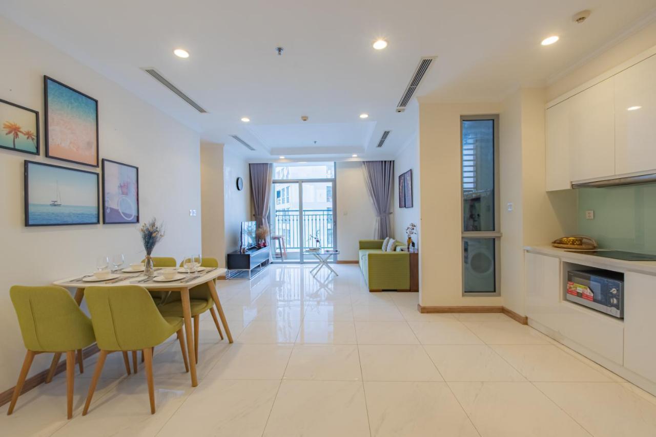 Moxy Hcmc Aparts - Vinhomes Central Park, Ice Rink Cidade de Ho Chi Minh Exterior foto